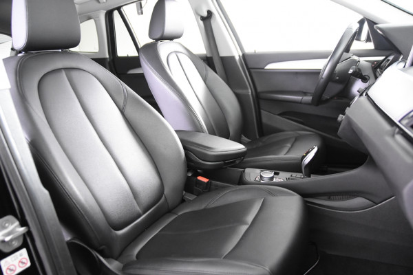 BMW X1 sDrive18i Sport *1ste Eigenaar*Leer*Panoramadak*Parkassist*
