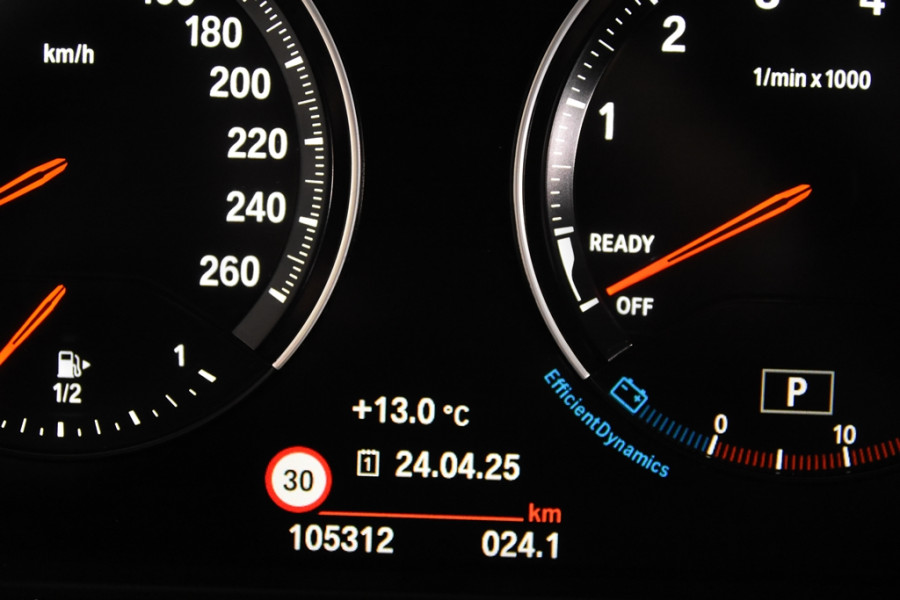 BMW X1 sDrive18i Sport *1ste Eigenaar*Leer*Panoramadak*Parkassist*