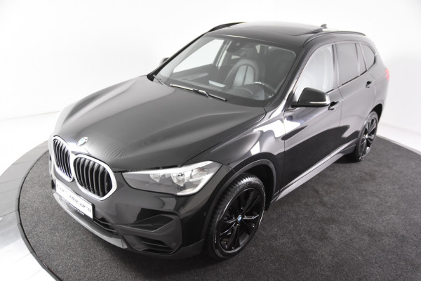 BMW X1 sDrive18i Sport *1ste Eigenaar*Leer*Panoramadak*Parkassist*