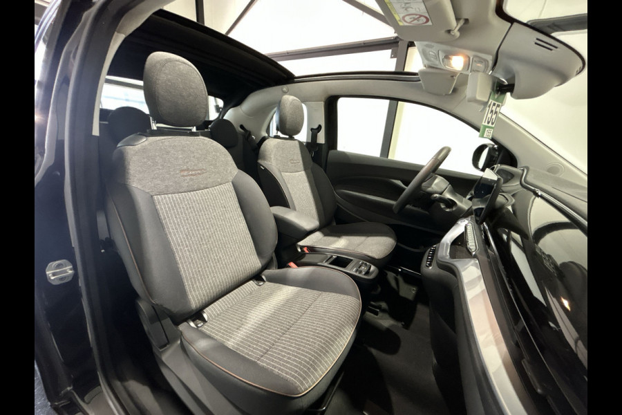 Fiat 500E CABRIO Icon 42 kWh | Navigatie | Automatische airco | Achteruitrijcamera |  SoH (batterijcheck) 96,47 % score!