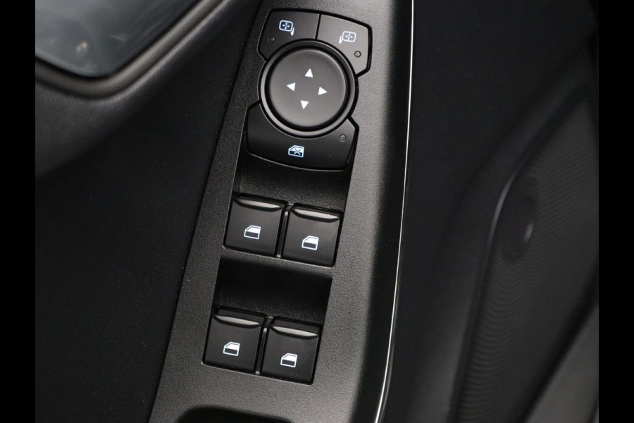 Ford Fiesta 1.0 EcoBoost Hybrid Titanium Cruise | Climate | Carplay | Parkeersens. achter