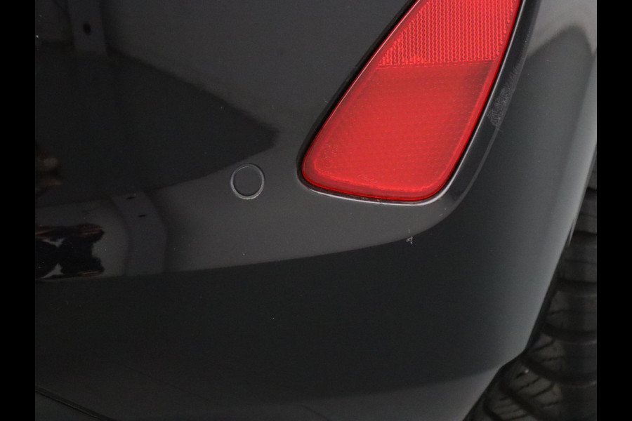 Ford Fiesta 1.0 EcoBoost Hybrid Titanium Cruise | Climate | Carplay | Parkeersens. achter