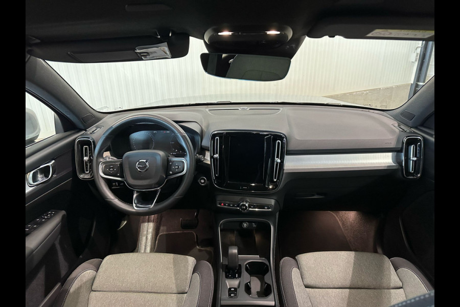 Volvo XC40 T4 Aut. Plug-in Hybrid Inscription Luxe interieur Parkeercamera 211pk