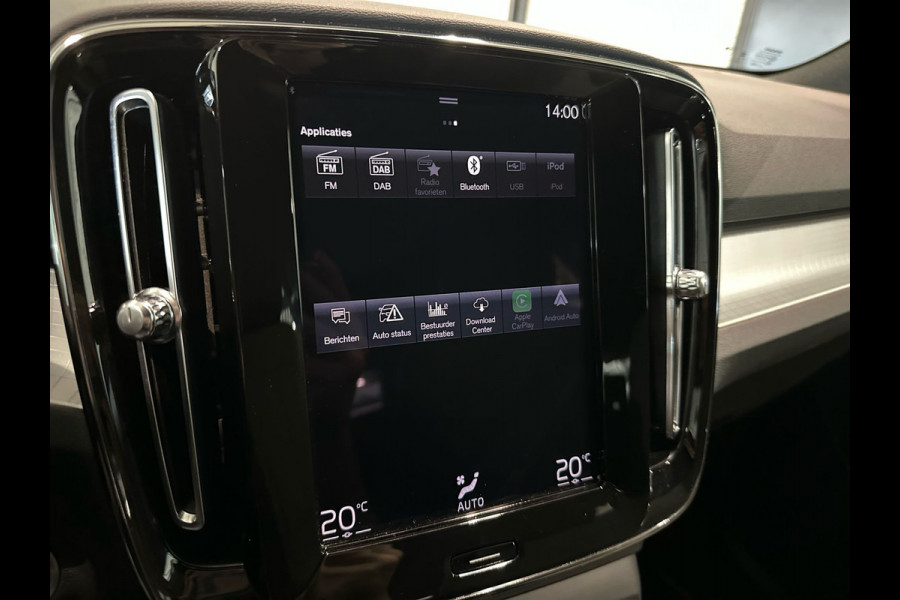 Volvo XC40 T4 Aut. Plug-in Hybrid Inscription Luxe interieur Parkeercamera 211pk