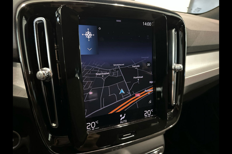 Volvo XC40 T4 Aut. Plug-in Hybrid Inscription Luxe interieur Parkeercamera 211pk