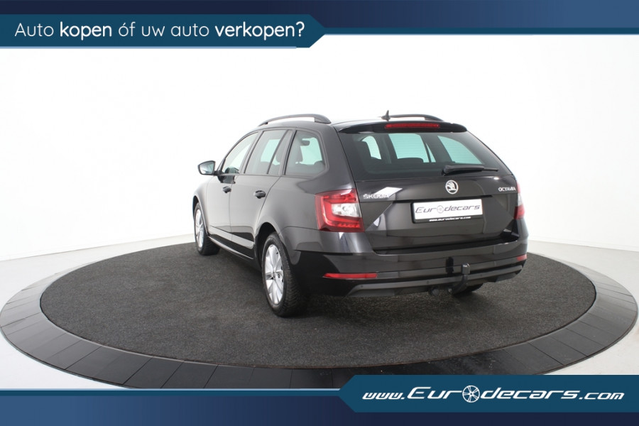 Škoda Octavia Combi 1.6 TDI Greentech Ambition *1ste Eigenaar*Navigatie*Trekhaak*