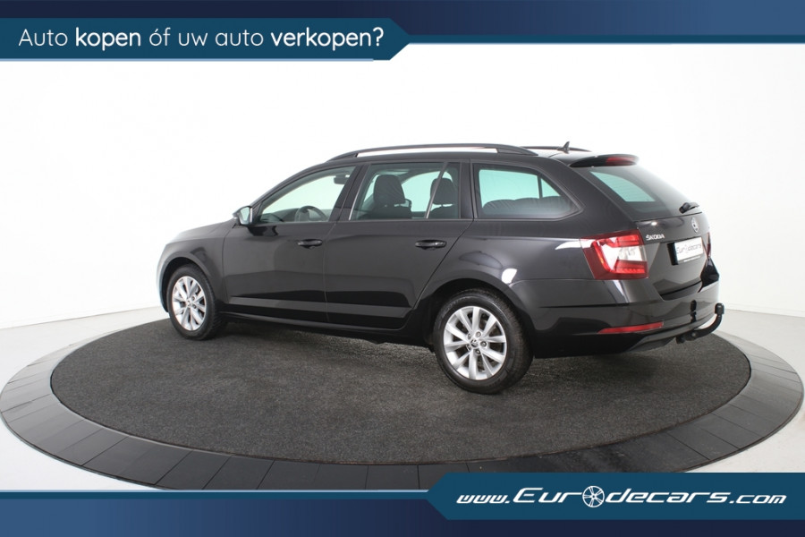 Škoda Octavia Combi 1.6 TDI Greentech Ambition *1ste Eigenaar*Navigatie*Trekhaak*