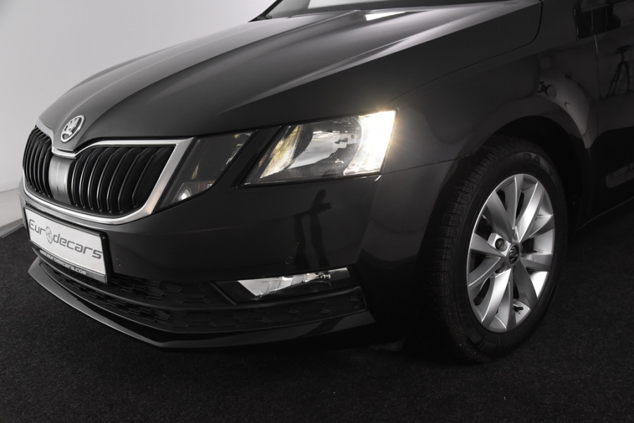 Škoda Octavia Combi 1.6 TDI Greentech Ambition *1ste Eigenaar*Navigatie*Trekhaak*