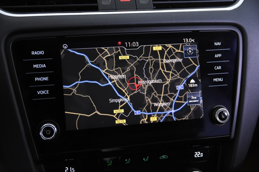 Škoda Octavia Combi 1.6 TDI Greentech Ambition *1ste Eigenaar*Navigatie*Trekhaak*
