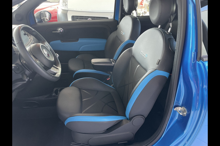 Fiat 500 0.9 TwinAir Turbo Sport Automaat - Mistlampen - Parkeersensoren achter - Licht metalen velgen - Cruise control - Navigatie - Multifunctioneel stuurwiel -  extra getint glas achter