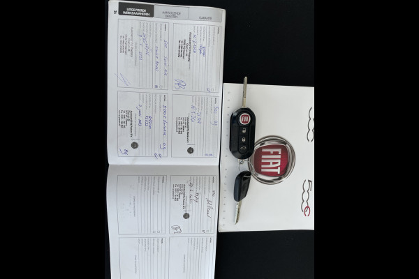 Fiat 500 0.9 TwinAir Turbo Sport Automaat - Mistlampen - Parkeersensoren achter - Licht metalen velgen - Cruise control - Navigatie - Multifunctioneel stuurwiel -  extra getint glas achter