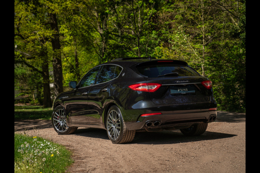 Maserati Levante 3.0 V6 S AWD GranLusso | Pano | Bowers & Wilkins | Stoelventilatie