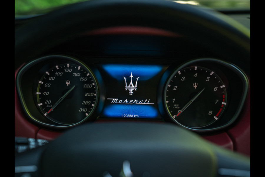 Maserati Levante 3.0 V6 S AWD GranLusso | Pano | Bowers & Wilkins | Stoelventilatie