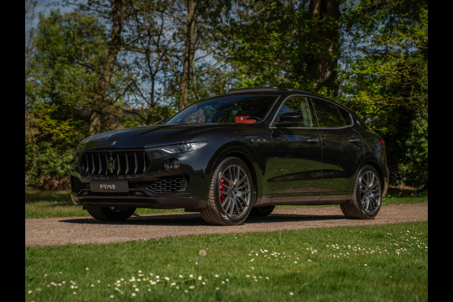 Maserati Levante 3.0 V6 S AWD GranLusso | Pano | Bowers & Wilkins | Stoelventilatie