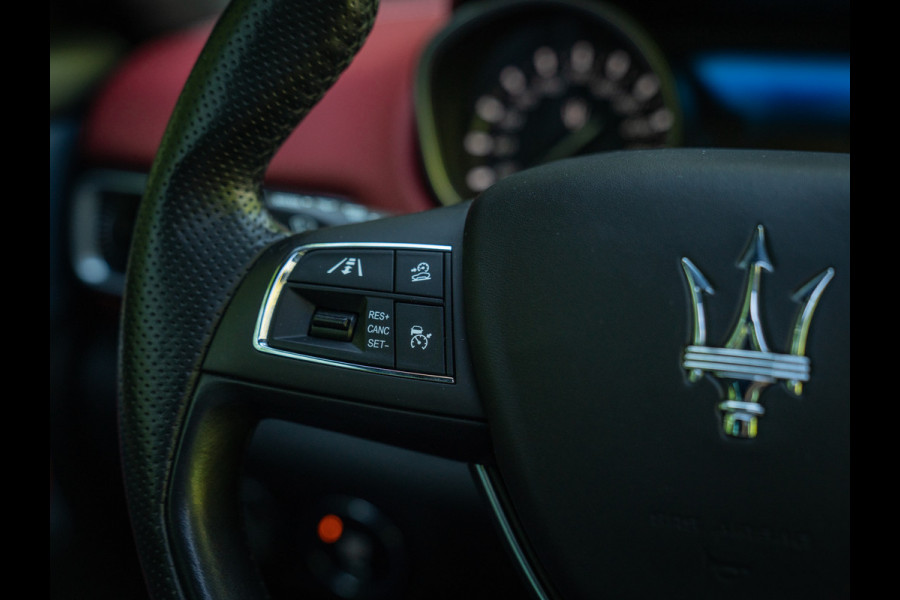 Maserati Levante 3.0 V6 S AWD GranLusso | Pano | Bowers & Wilkins | Stoelventilatie