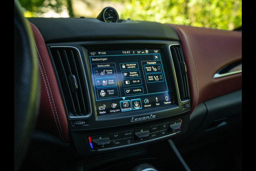Maserati Levante 3.0 V6 S AWD GranLusso | Pano | Bowers & Wilkins | Stoelventilatie