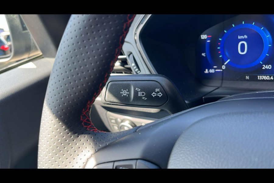 Ford Kuga 2.5 PHEV ST-Line X 225pk | Driver Assistance Pack | Winterpack | Wegklapbare Trekhaak | 1.500kg Trekgewicht  | All Weatherbanden
