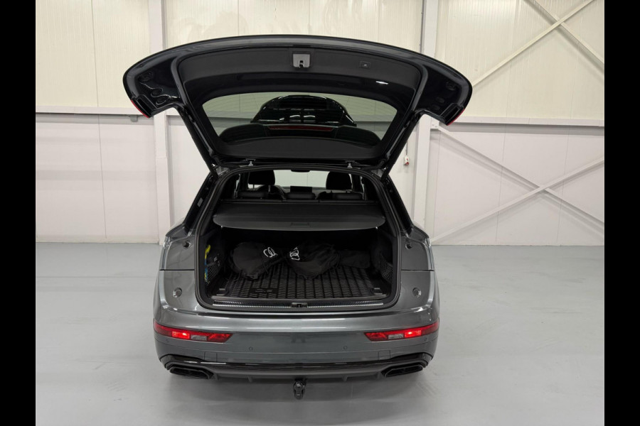 Audi Q5 50 TFSI e S edition Competition