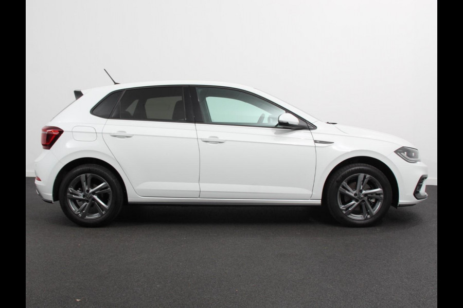 Volkswagen Polo 1.0 TSI DSG R-Line Navigatie Apple Carplay/Android Auto Adaptive Cruise Control Parkeersensoren Stoelverwarming Virtual Cockpit Ledverlichting Climate Control
