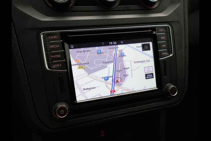 Volkswagen Caddy 2.0 TDI L1H1 BMT Highline Navigatie Pdc Voorruitverwarming Cruise