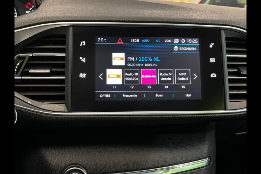 Peugeot 308 1.2 PureTech Allure | Automaat | Nav | Pano dak | Led koplampen | keyless | A. camera | Org NL | Dealeronderhouden