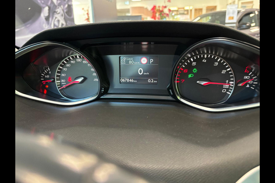 Peugeot 308 1.2 PureTech Allure | Automaat | Nav | Pano dak | Led koplampen | keyless | A. camera | Org NL | Dealeronderhouden