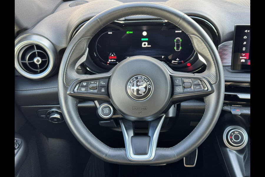 Alfa Romeo Tonale 1.5T Hybrid Edizione Speciale Stoelventilatie/ verwarming Climate control Apple Carplay Android Leder