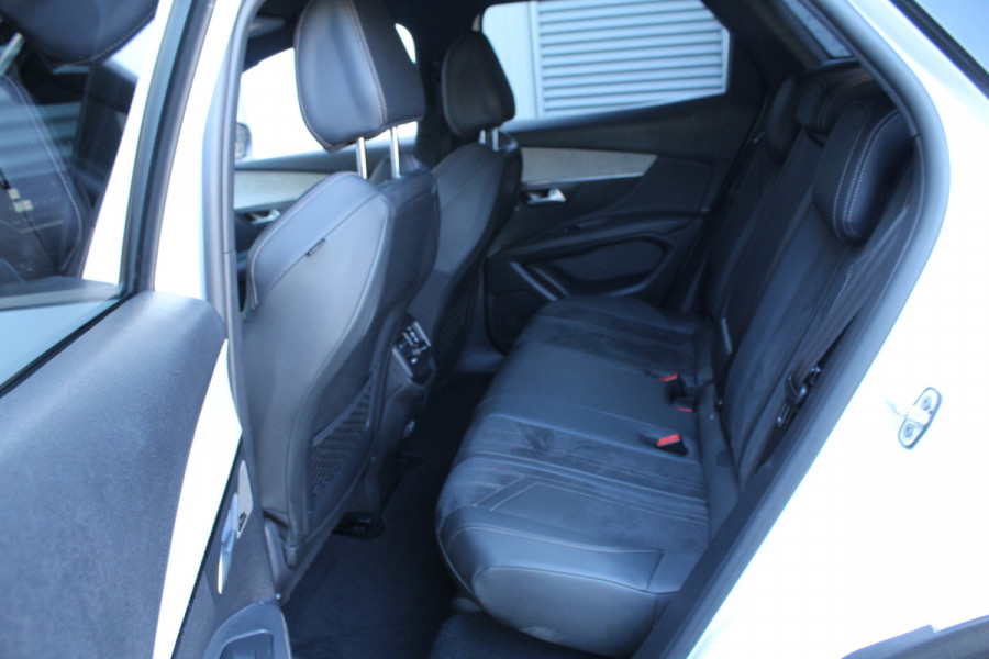 Peugeot 3008 1.2 PureTech 131pk Blue Lease GT AUTOMAAT NL-Auto NAP BTW Clima Cruise Navi 360 Camera Carplay Keyless LMV