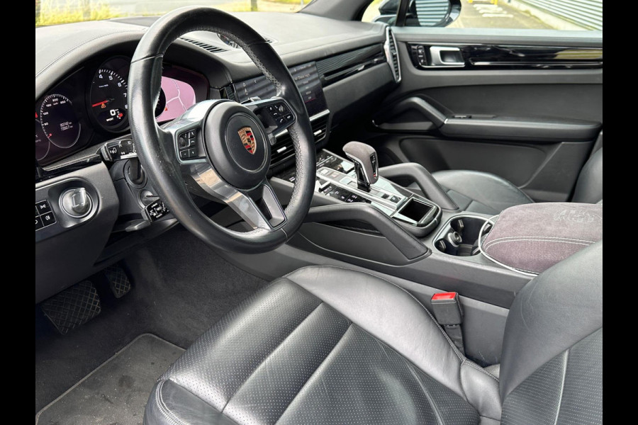 Porsche Cayenne 3.0 | SportDesign - PANO - Dealer ond - VOL!