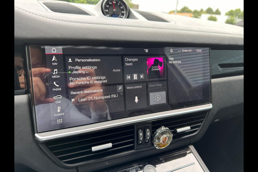 Porsche Cayenne 3.0 | SportDesign - PANO - Dealer ond - VOL!