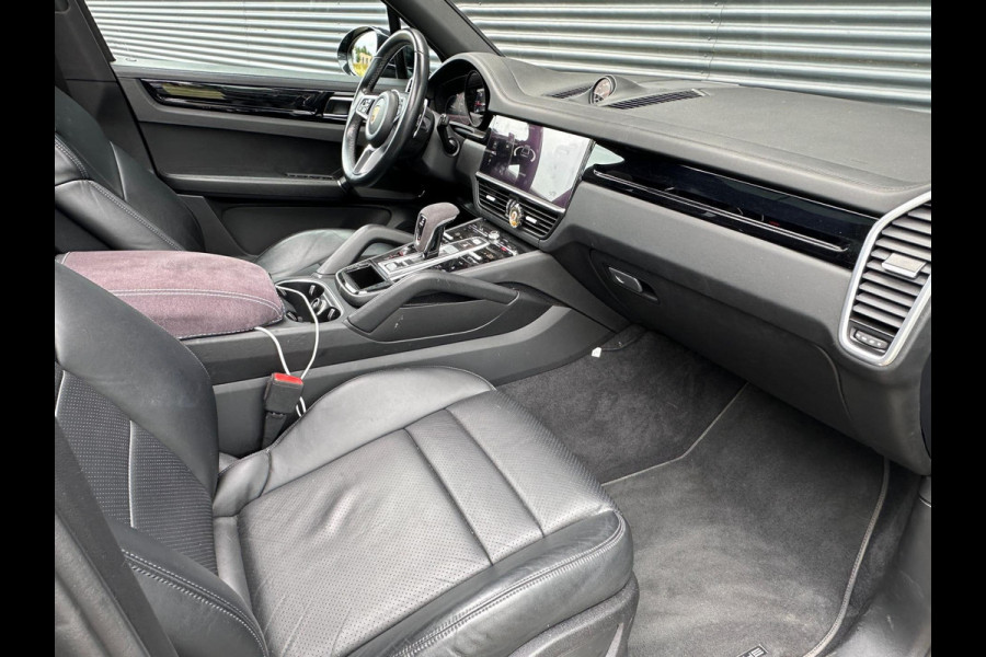 Porsche Cayenne 3.0 | SportDesign - PANO - Dealer ond - VOL!