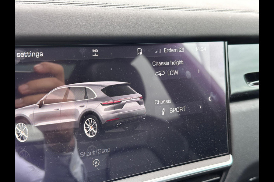 Porsche Cayenne 3.0 | SportDesign - PANO - Dealer ond - VOL!
