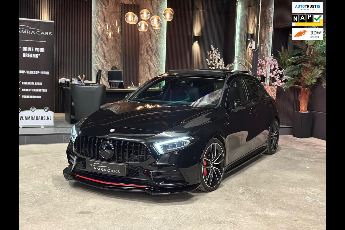 Mercedes-Benz A-Klasse AMG 35 4MATIC AERO|PANO|SPEEDSHIFT|FULL OPTION Mercedes-Benz A-Klasse AMG 35 4MATIC AERO|PANO|SPEEDSHIFT|FULL OPTION
