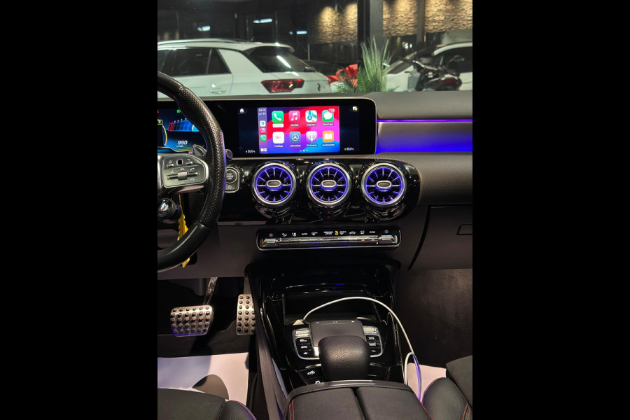 Mercedes-Benz A-Klasse AMG 35 4MATIC AERO|PANO|SPEEDSHIFT|FULL OPTION