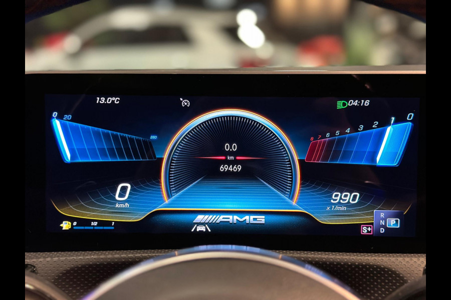 Mercedes-Benz A-Klasse AMG 35 4MATIC AERO|PANO|SPEEDSHIFT|FULL OPTION