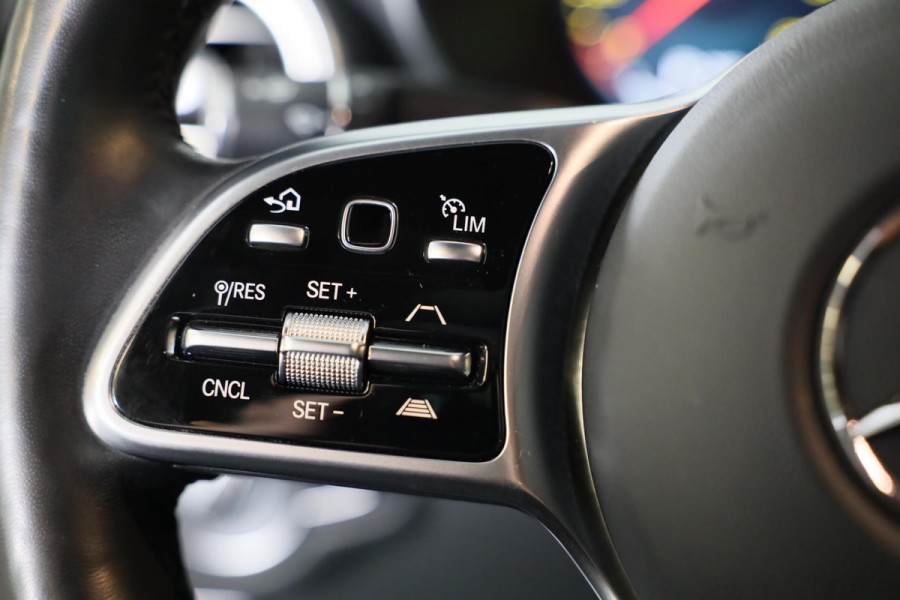 Mercedes-Benz GLC Coupé 300e 4MATIC AMG 63 Look / Memory / Digital Cockpit / Open Dak / Camera / Acc / Trekhaak / Led