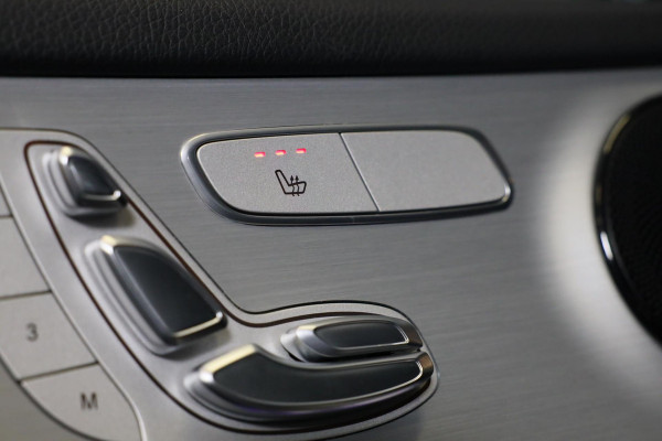 Mercedes-Benz GLC Coupé 300e 4MATIC AMG 63 Look / Memory / Digital Cockpit / Open Dak / Camera / Acc / Trekhaak / Led