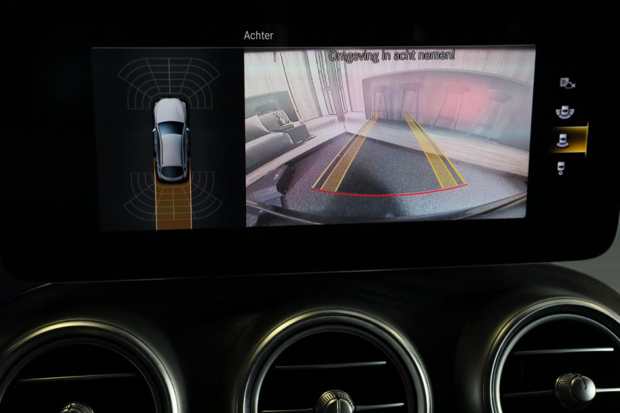 Mercedes-Benz GLC Coupé 300e 4MATIC AMG 63 Look / Memory / Digital Cockpit / Open Dak / Camera / Acc / Trekhaak / Led