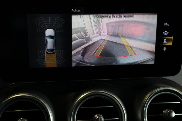 Mercedes-Benz GLC Coupé 300e 4MATIC AMG 63 Look / Memory / Digital Cockpit / Open Dak / Camera / Acc / Trekhaak / Led