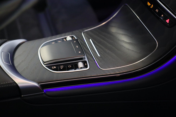 Mercedes-Benz GLC Coupé 300e 4MATIC AMG 63 Look / Memory / Digital Cockpit / Open Dak / Camera / Acc / Trekhaak / Led