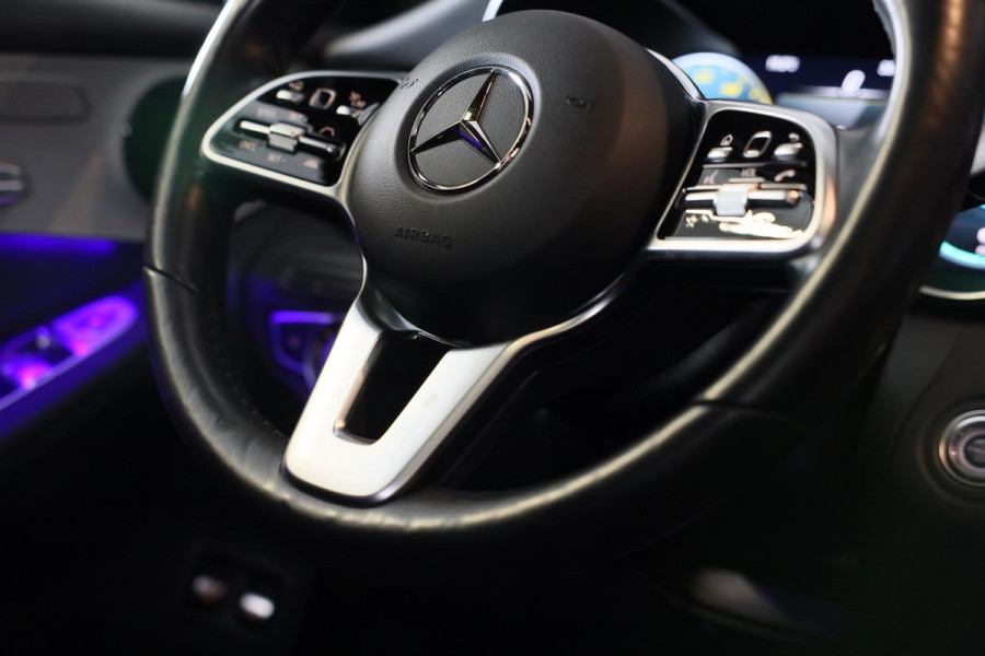 Mercedes-Benz GLC Coupé 300e 4MATIC AMG 63 Look / Memory / Digital Cockpit / Open Dak / Camera / Acc / Trekhaak / Led