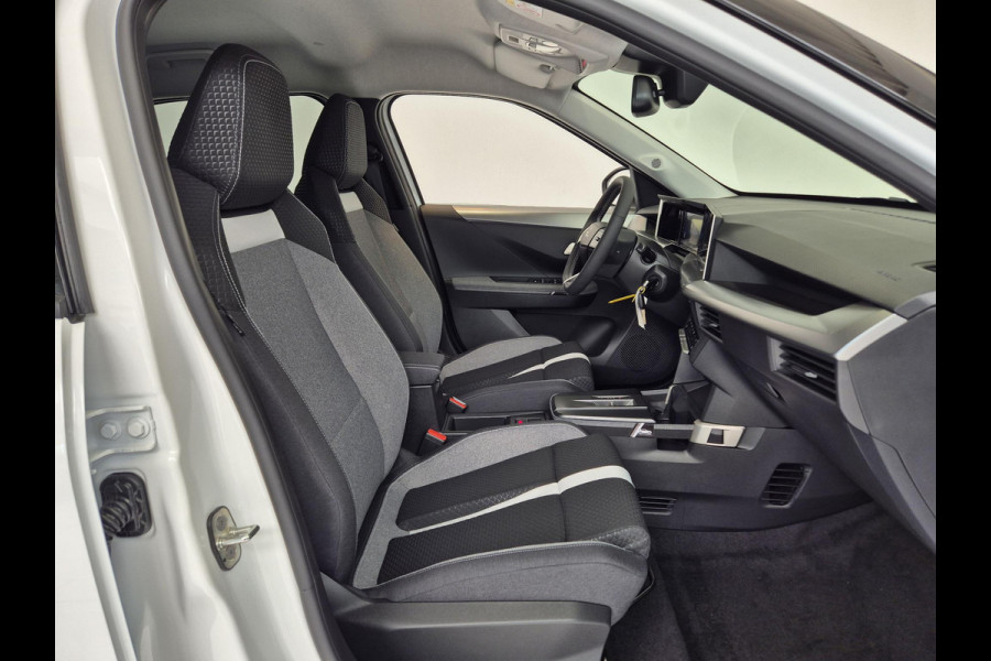 Opel Frontera Electric GS 44 kWh | Navigatie | Achteruitrijcamera | Stoel/Stuurverwarming | Apple Carplay/ Android Auto (Draadloos) |
