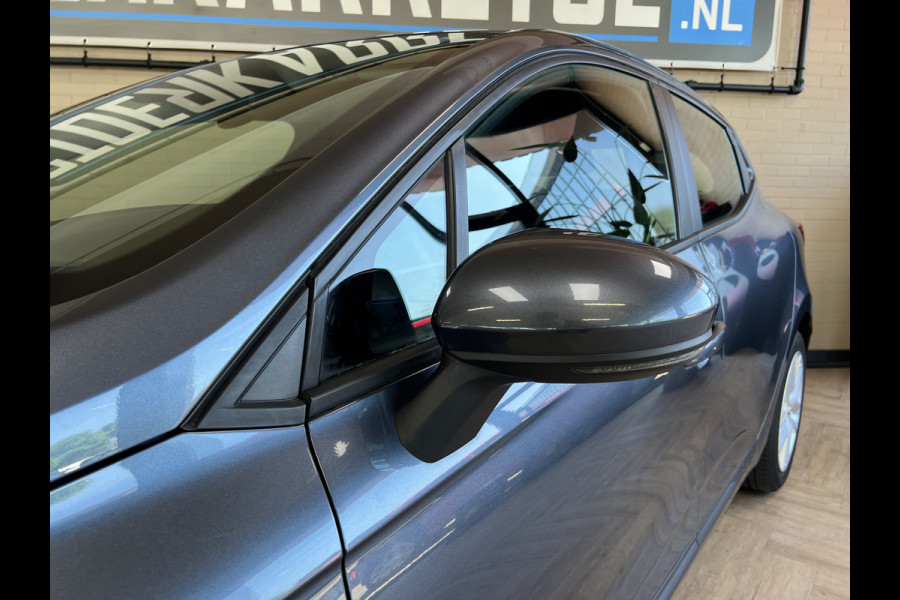 Renault Clio 1.0 TCe Business Zen Navi | PDC | Airco | Carplay | Cruise Control | Dealer Onderhouden!