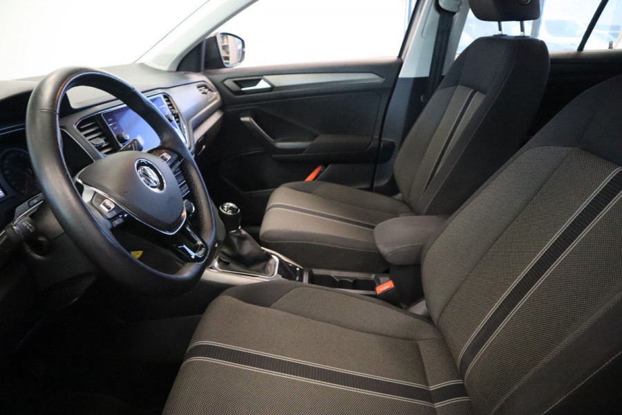 Volkswagen T-Roc 1.0 TSI Style 16LMV Cruise Control Airco