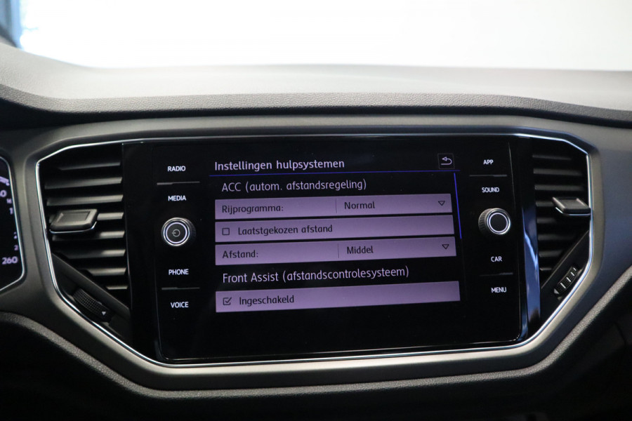 Volkswagen T-Roc 1.0 TSI Style 16LMV Cruise Control Airco