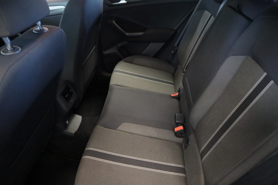 Volkswagen T-Roc 1.0 TSI Style 16LMV Cruise Control Airco