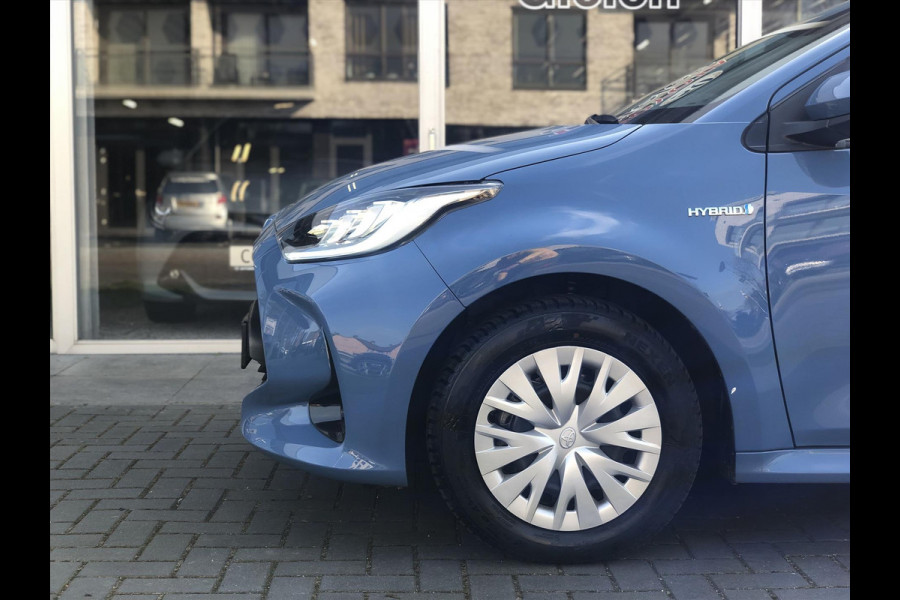 Toyota Yaris 1.5 Hybrid Dynamic | Apple CarPlay/Android Auto, LED, Parkeercamera, Adaptive Cruise control, Weinig KM!