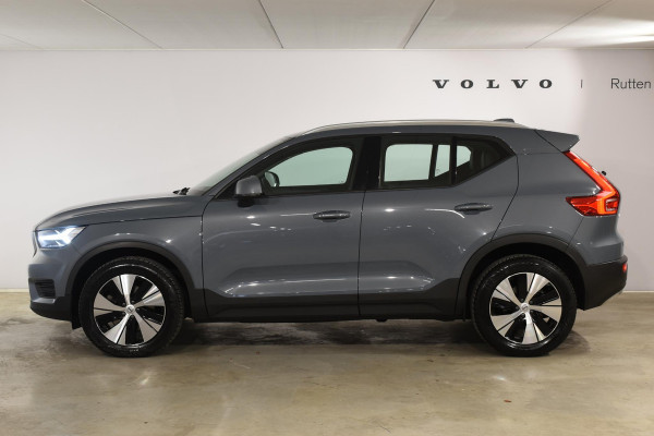 Volvo XC40 T4 190PK R-Design / Navigatie / Camera / Elektrische Stoelen / Adaptieve Cruisecontrol / Elektrische Achterklep / LM Velgen / Trekhaak /