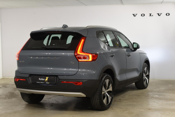 Volvo XC40 T4 190PK R-Design / Navigatie / Camera / Elektrische Stoelen / Adaptieve Cruisecontrol / Elektrische Achterklep / LM Velgen / Trekhaak /