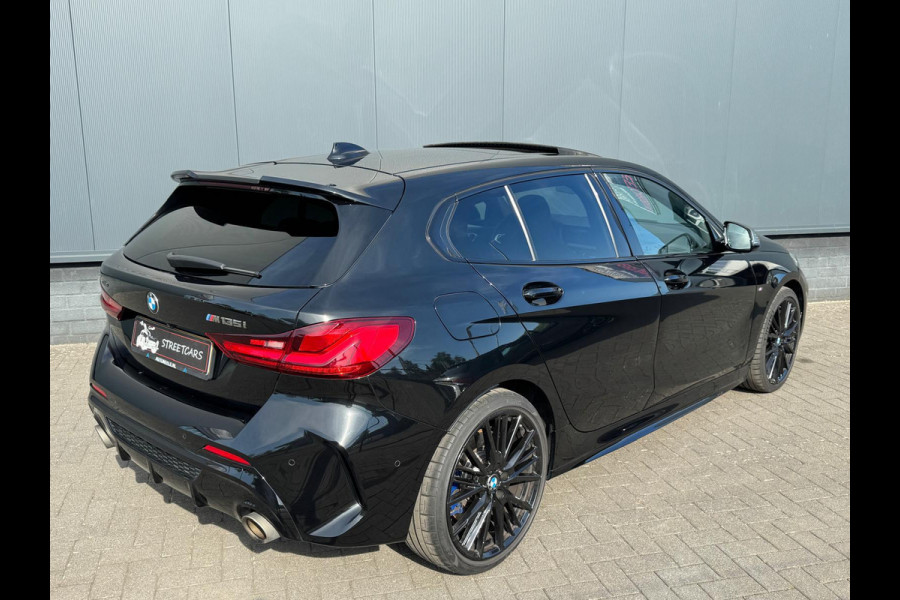 BMW 1-serie M135i xDrive High Executive Pano/cam/Full!